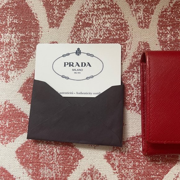 Prada - Large Saffiano Leather Wallet - Picture 4 of 8